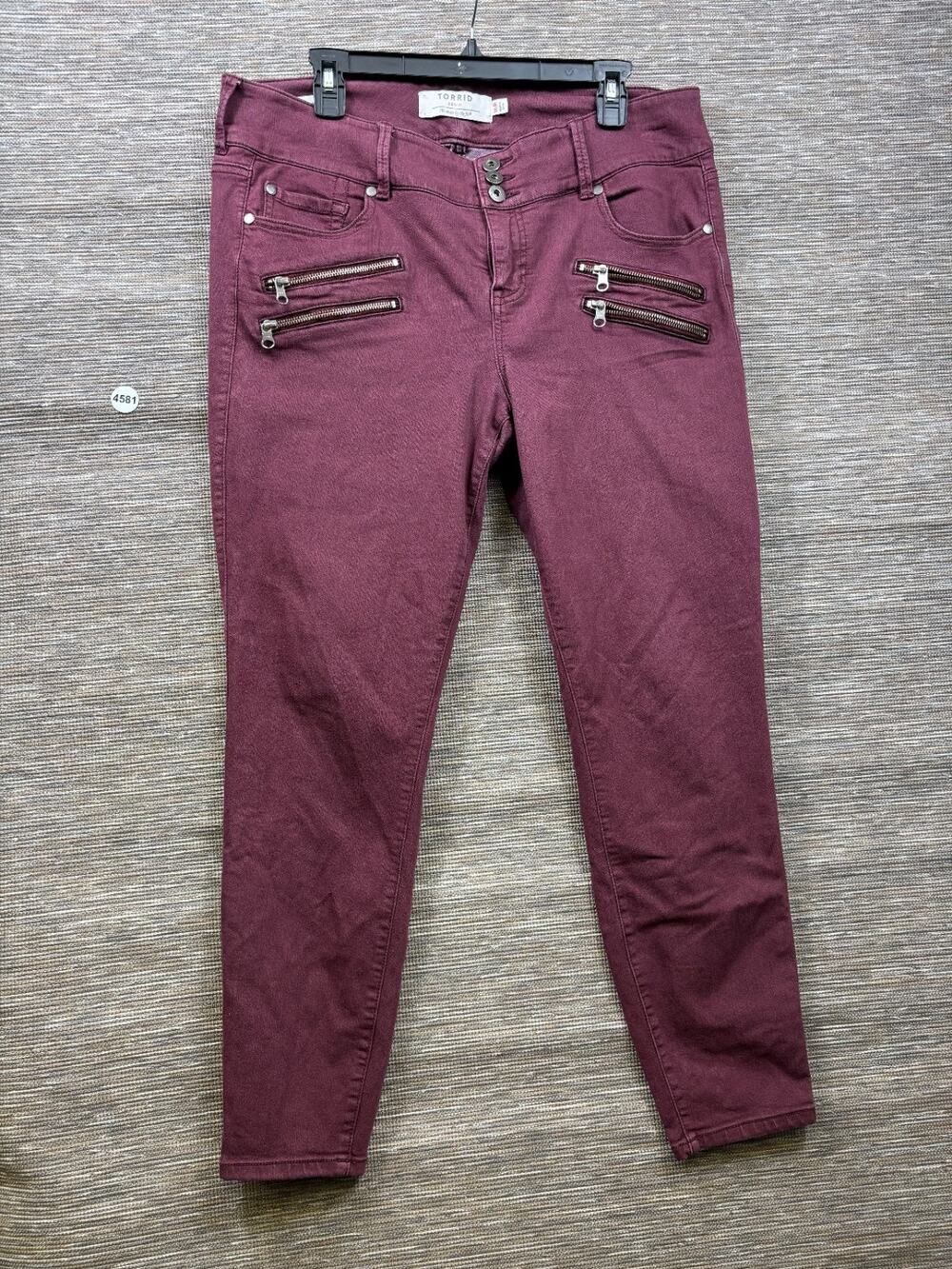 Torrid Jegging Jeans Womens 16R Burgundy Zipper Pockets Mid Rise Denim Stretch